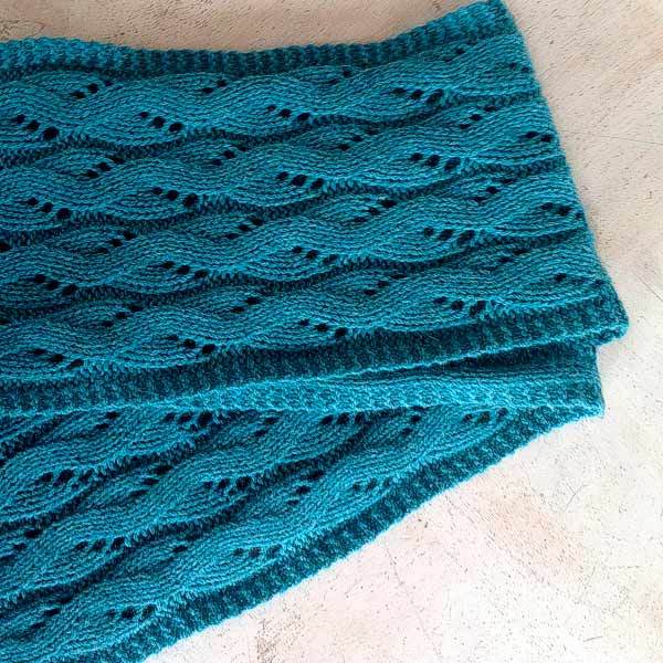 © Falling Water Scarf by Bonnie Sennott • www.ravelry.com