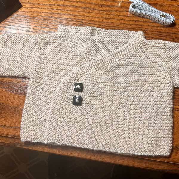 © Garter Stitch Baby Cardigan by Joji Locatelli • www.ravelry.com