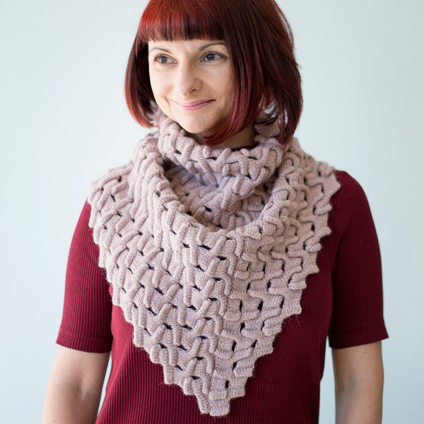 © Kune-Kune Cowl by Olga Buraya-Kefelian • www.ravelry.com