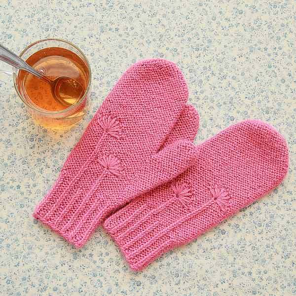 © Sherry - reversible mitts by Vicky Chan • www.ravelry.com