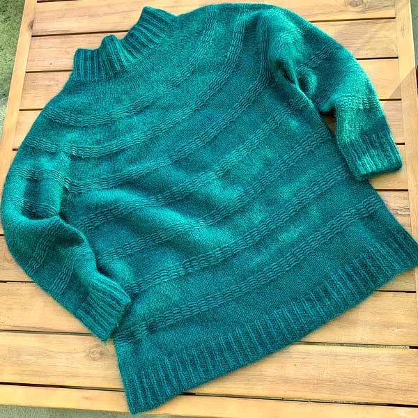 © Hina by Libby Jonson • www.ravelry.com