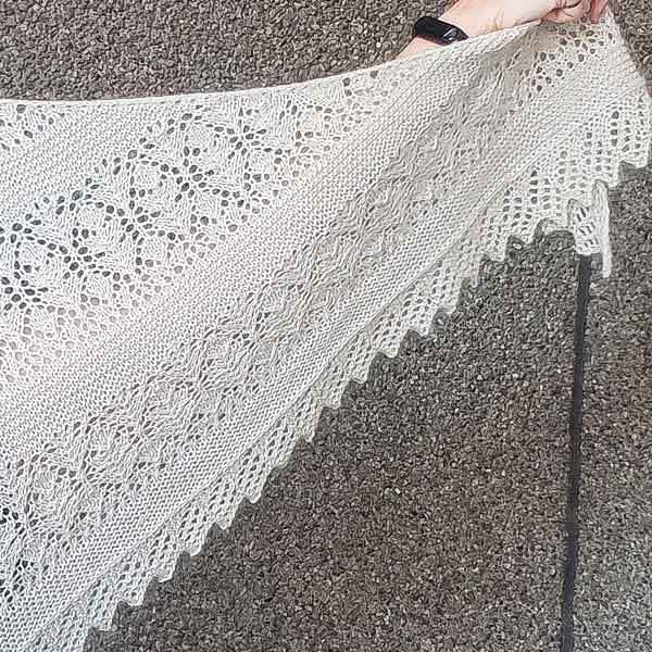 © Milk Thistle Shawl by Nat Raedwulf • www.ravelry.com