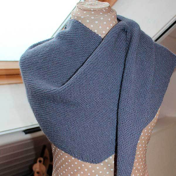 © Rose by Yulia Tkachenko • www.ravelry.com