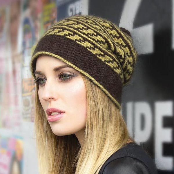 © Slipped Hat by Wei S. Leong • www.ravelry.com