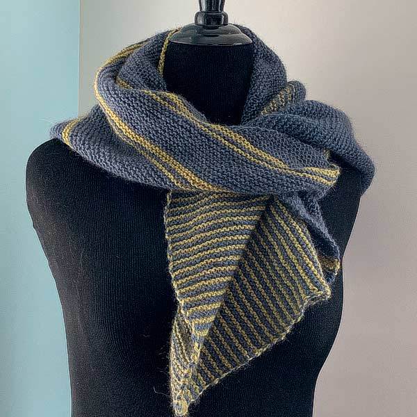 © Shrug & More by Martina Behm • www.ravelry.com
