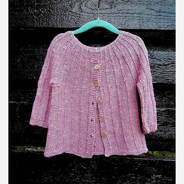 © Trøje med lodrette riller by mariesideer.dk • www.ravelry.com