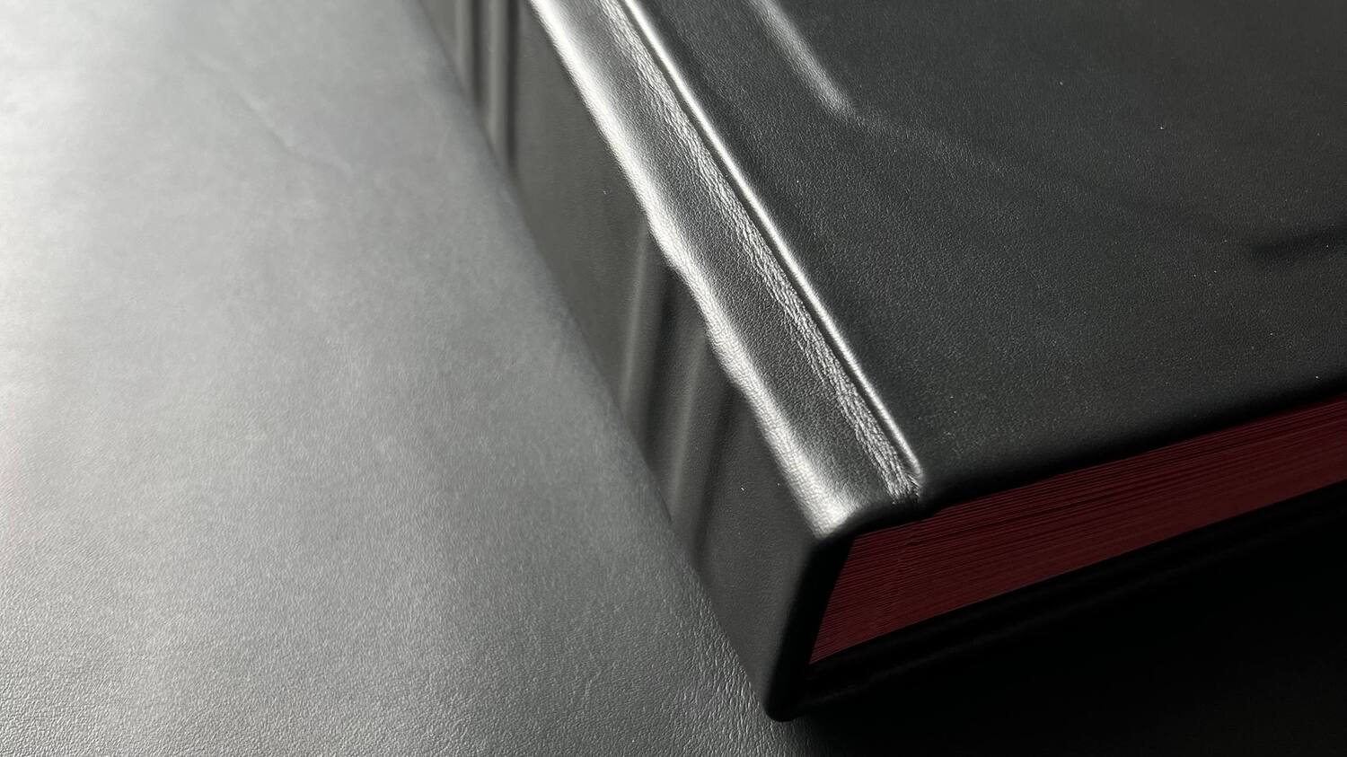 Сравнение обычной фотокниги и архива Natra