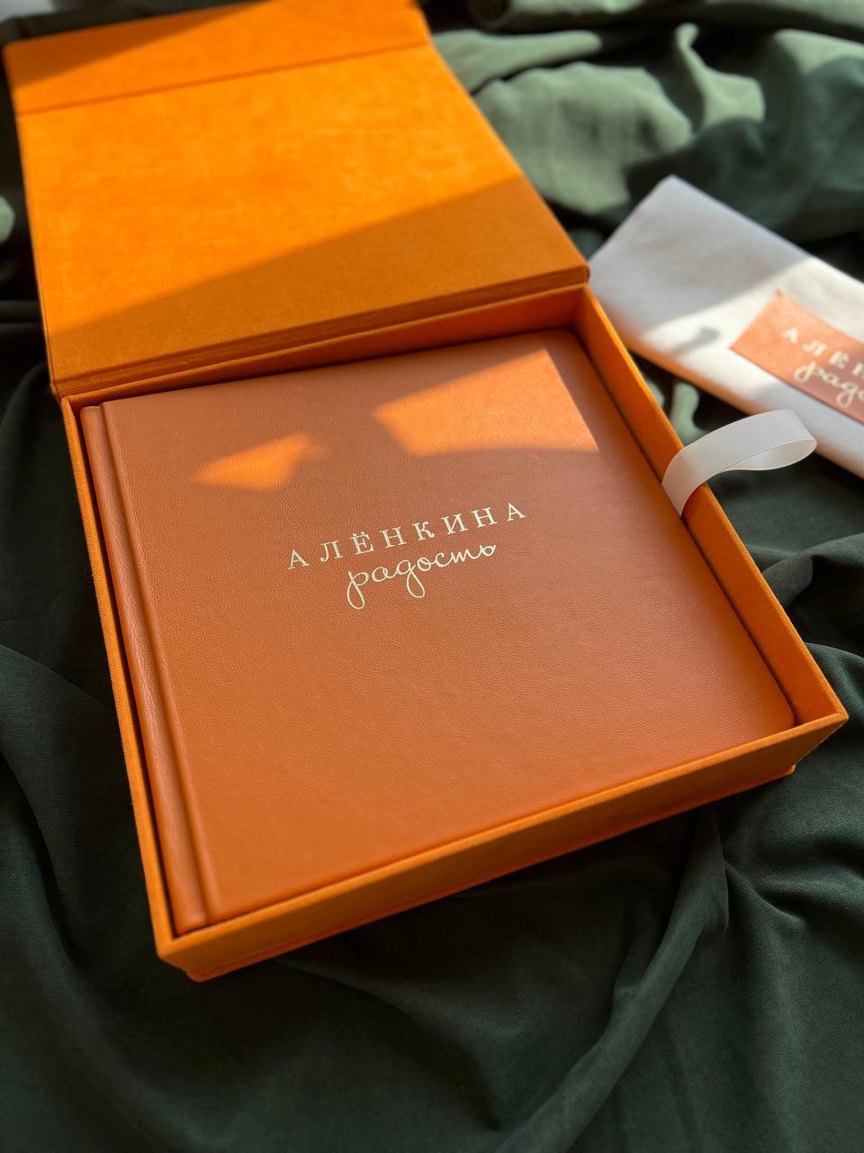 Готовый кожаный архив Natra в подарочном коробе