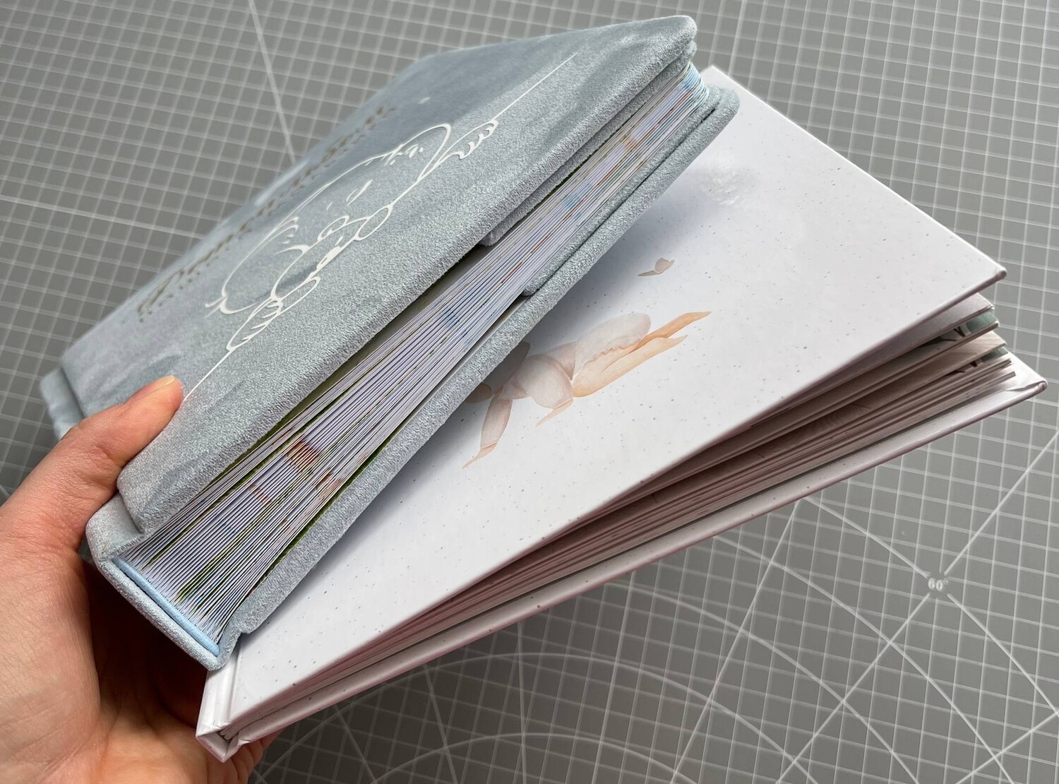 Сравнение премиального архива Natra и обычной фотокниги